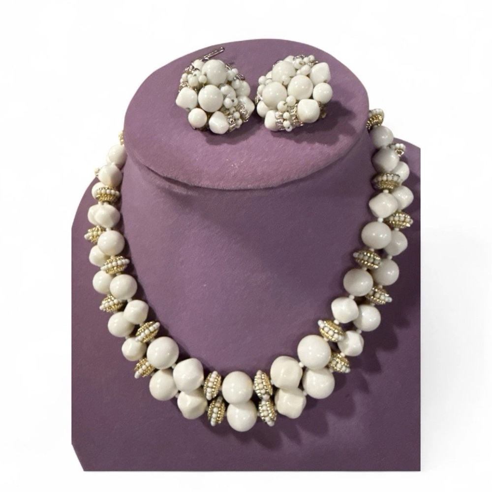 Vintage Japan Stylish White Glass Double Choker Necklace Clip On Earrings Set